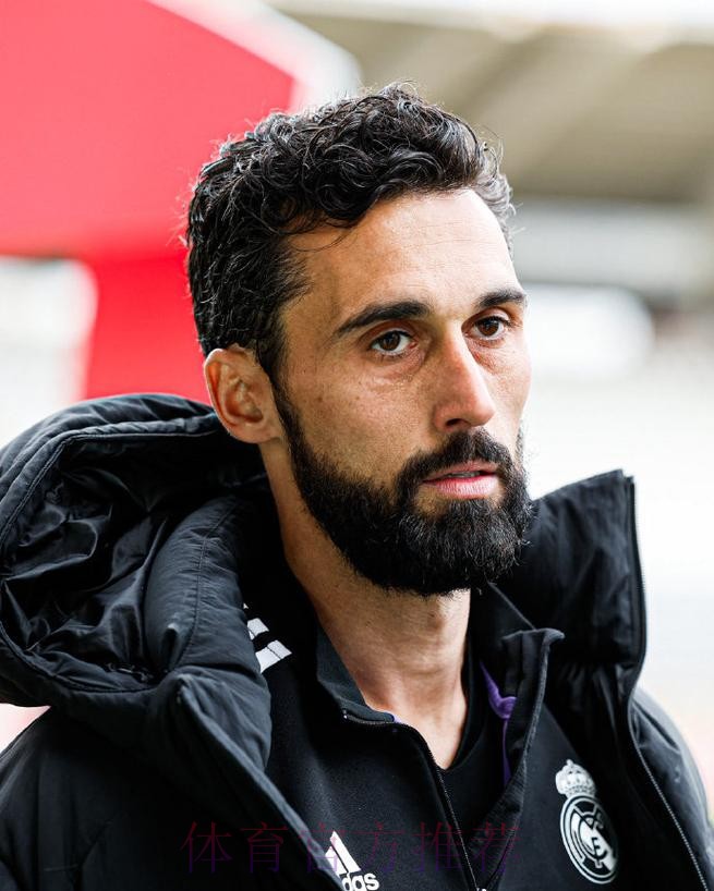 罗马诺:西甲欧冠将决定阿韦洛亚的未来 罗马诺:西甲欧冠将决定阿韦洛亚的未来